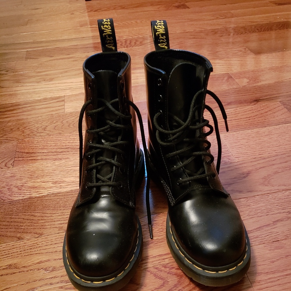 Doc. Martens size 7 Like New!!!